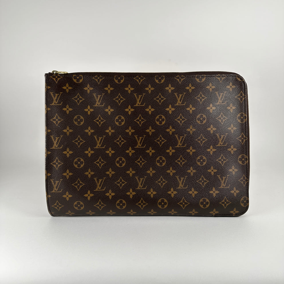 Louis Vuitton Monogram  Etui Voyage Monogram Portfolio Clutch GM