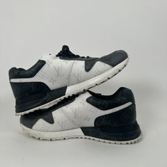 Louis Vuitton Monogram Grey Runaway Sneaker Size 7