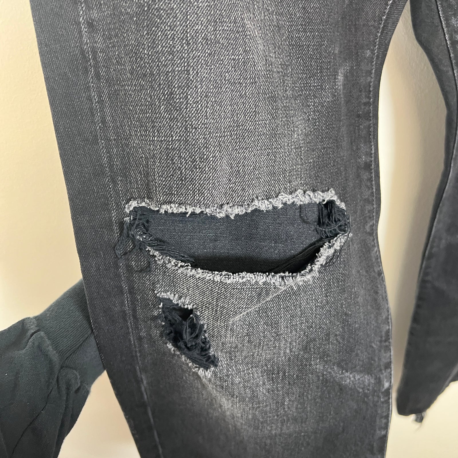 R13 Black Distressed Jeans Sz 34
