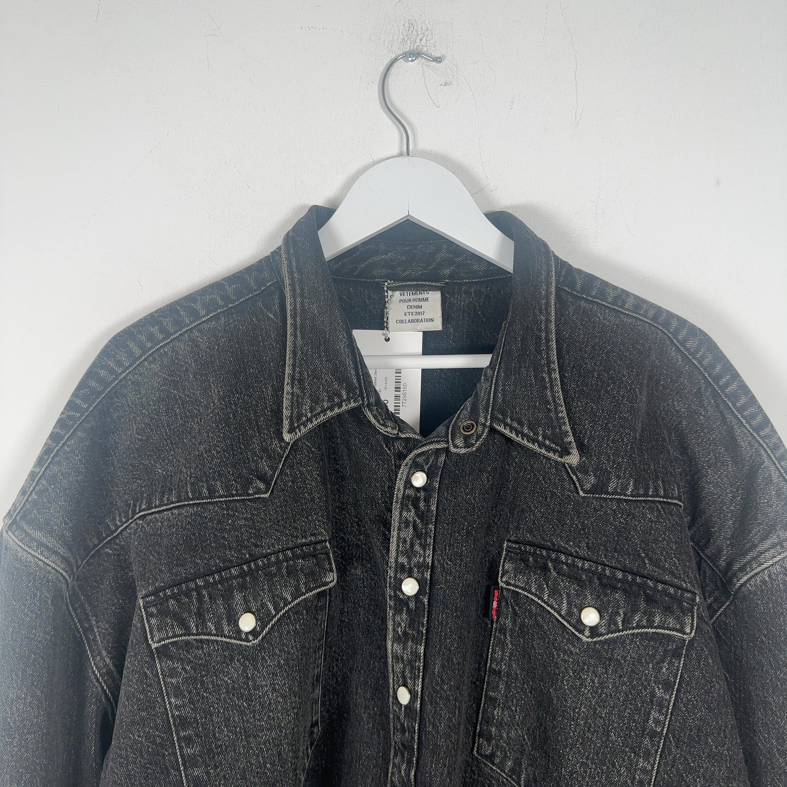 Vetements x Levi's Black Washed Denim Shirt Size 7XL