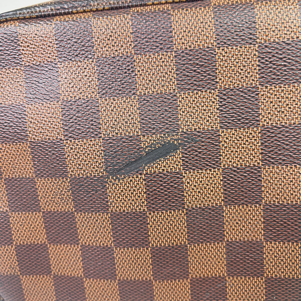 Louis Vuitton Damier Ebene Neverfull MM Toe Bag
