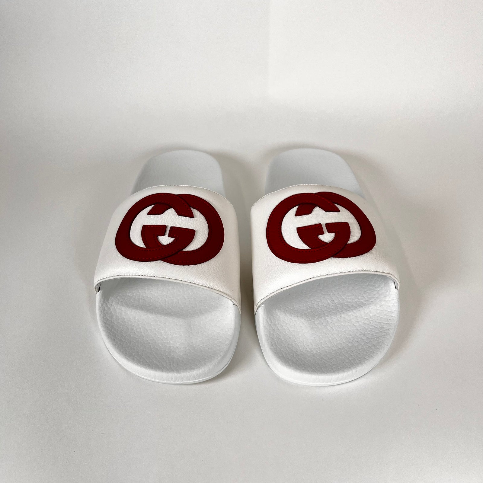 Gucci White Interlocking G Leather Slides Size 42