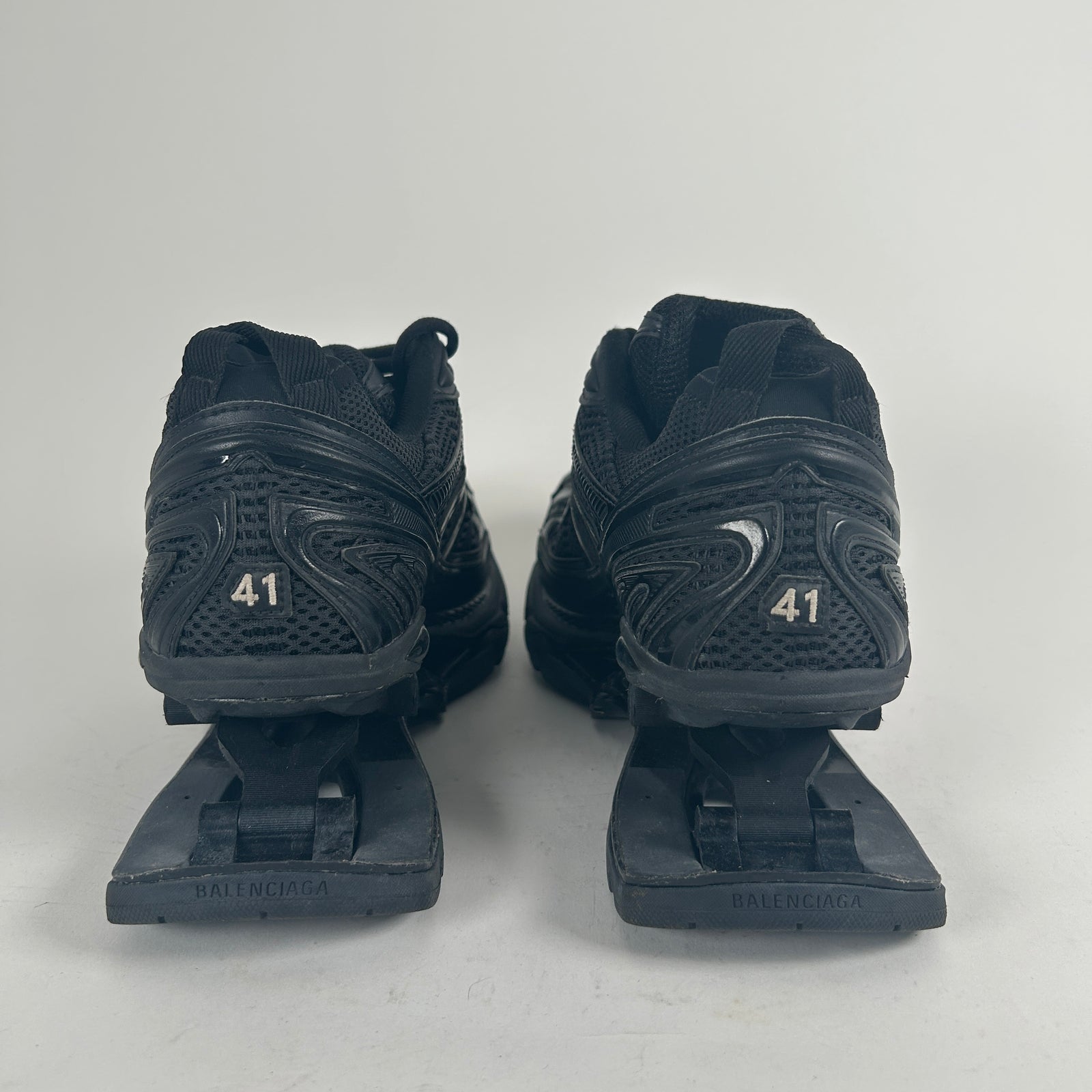 Balenciaga Black Expander Low Tops Size 41
