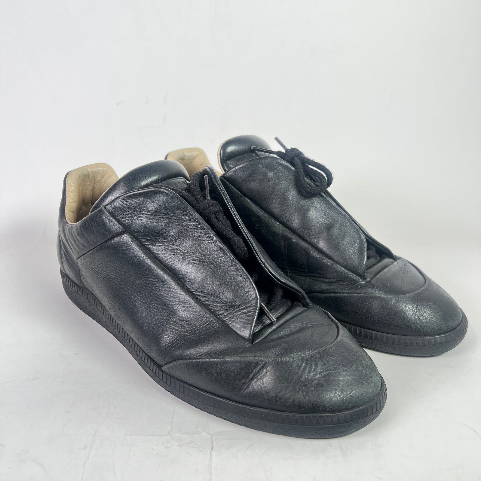 Maison Margiela Black Low-Top Futures