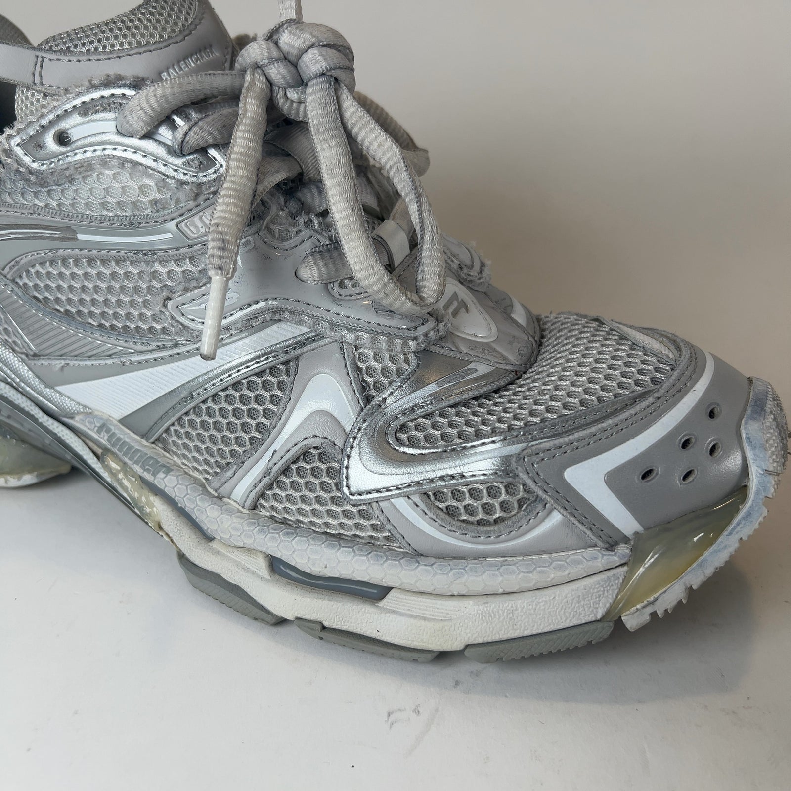Balenciaga White/Silver Runner 2.0