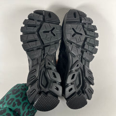 Li Ning Low Top Sneaker Size 8.5