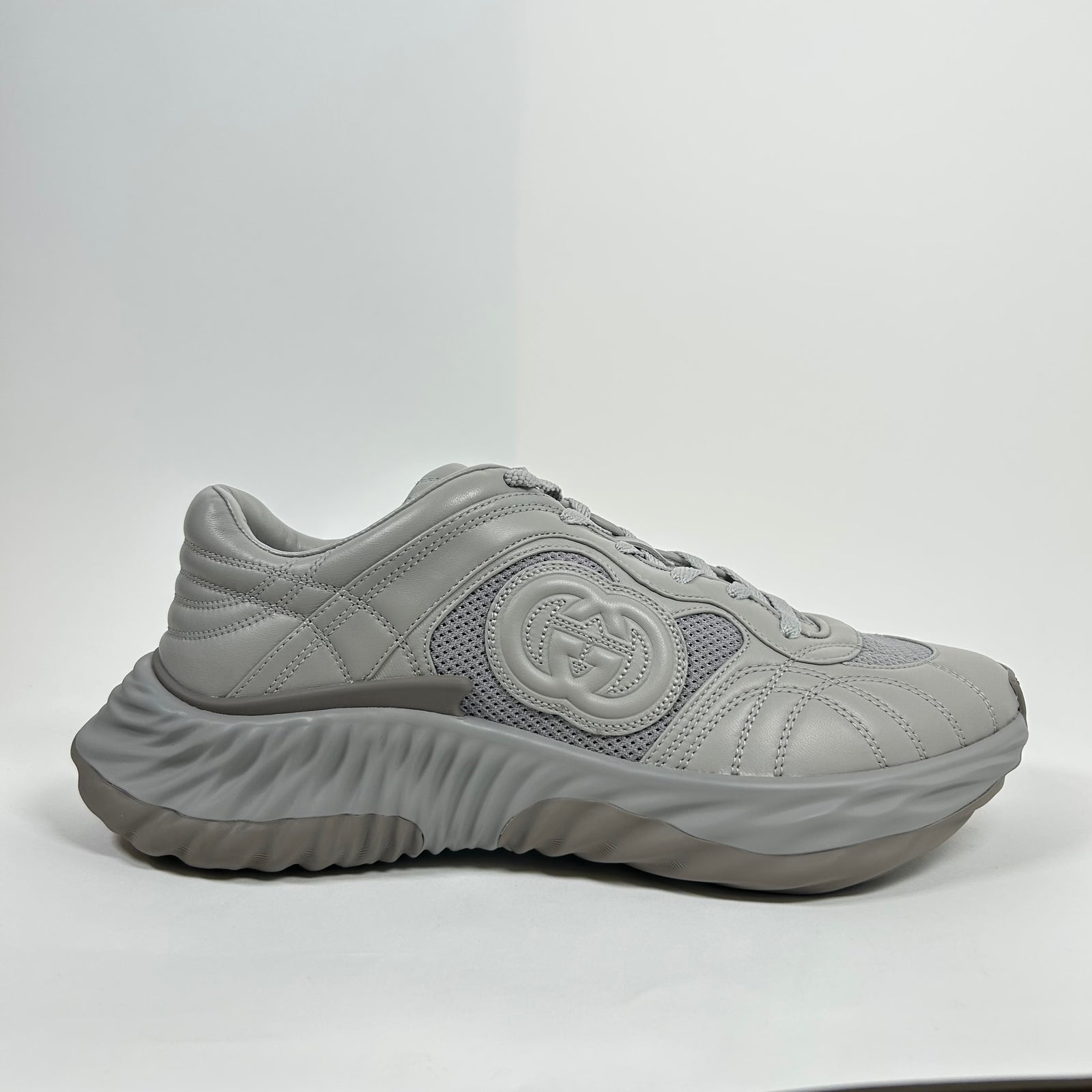 Gucci Grey Interlocking G Ripple Mesh Sneaker Size GG 10