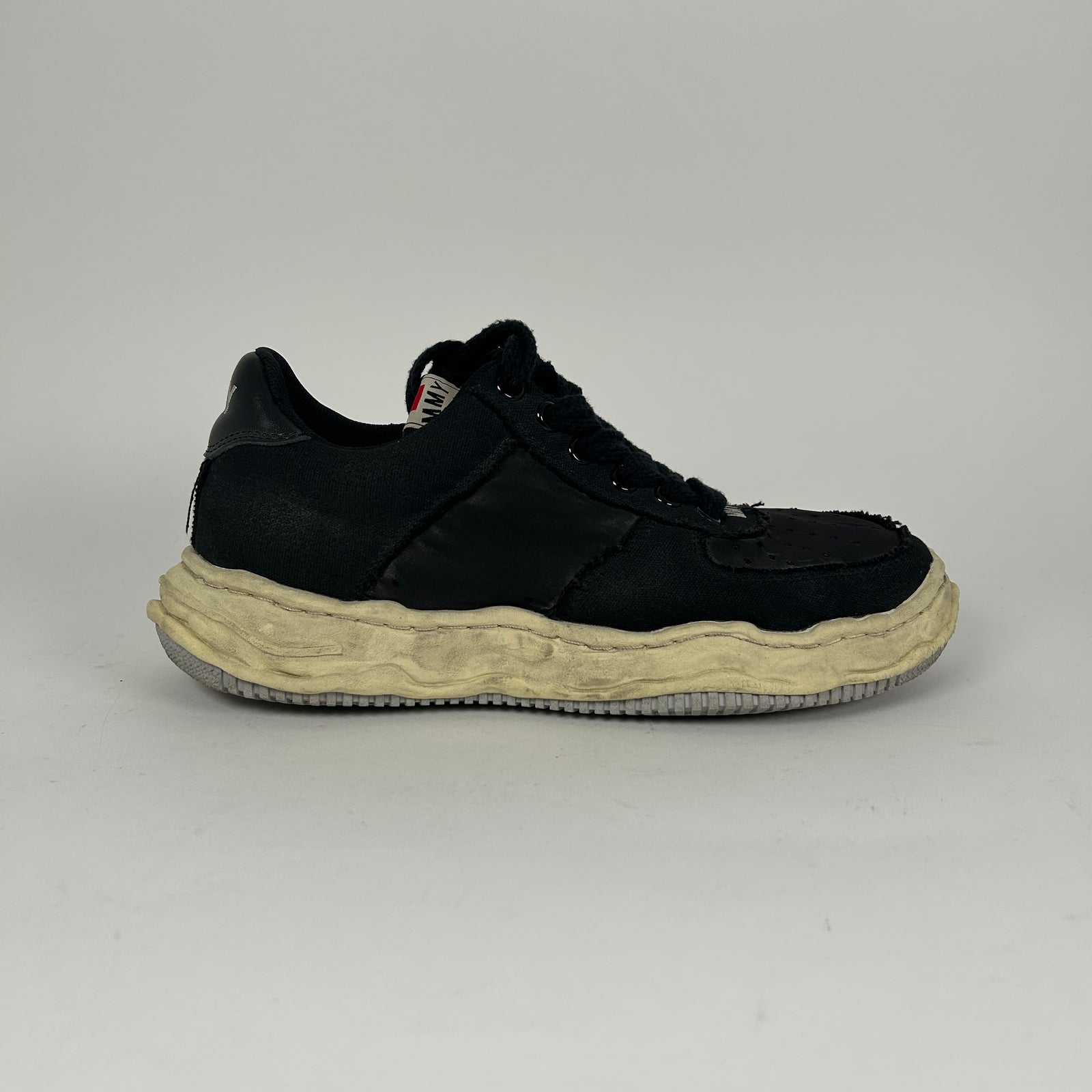 MMY Wayne Black Low Top Sneakers Size 44