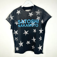 Satoshi Nakamoto Spell Out Logo Star Graphic T-Shirt Size M