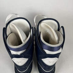 Louis Vuitton Navy Ski Boots Size LV 9