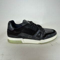 Louis Vuitton Black Monogram Trainer Size LV  9
