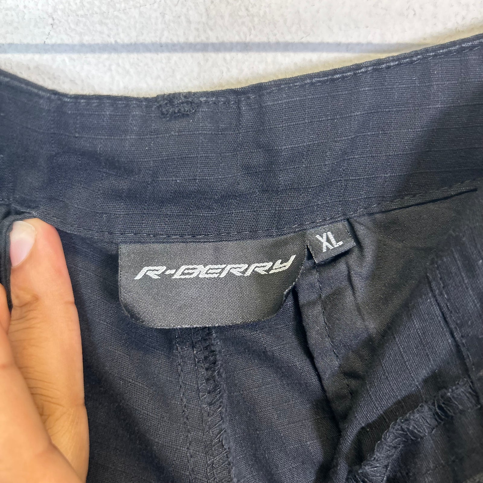 Raspberry Hills Black Cargo Track Pants Size XL