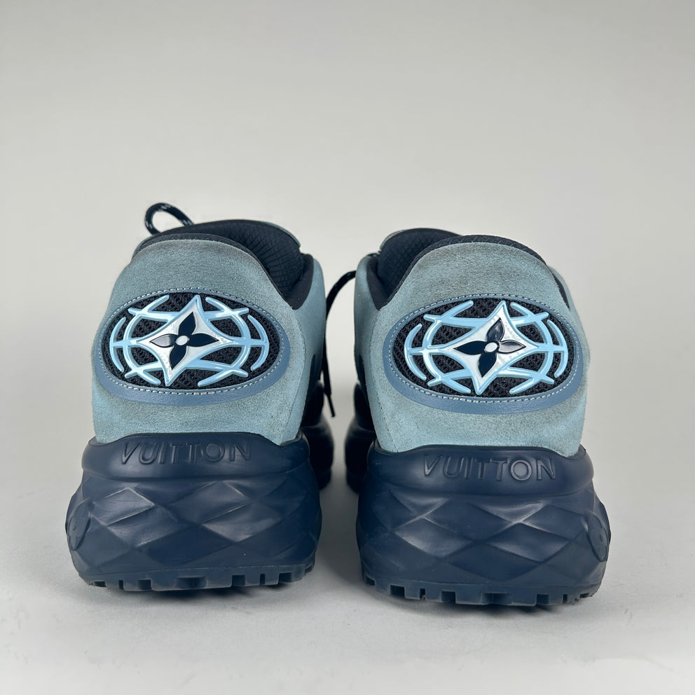 Louis Vuitton Discovery Trainer Size 9LV