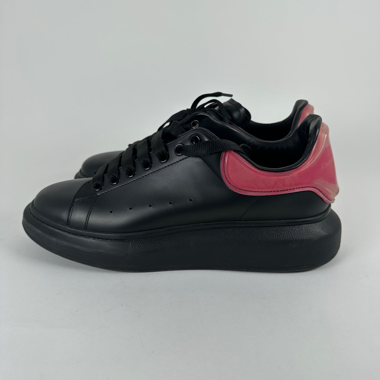 Alexander Mcqueen Black/Pink Low-Top Sneaker Size 10