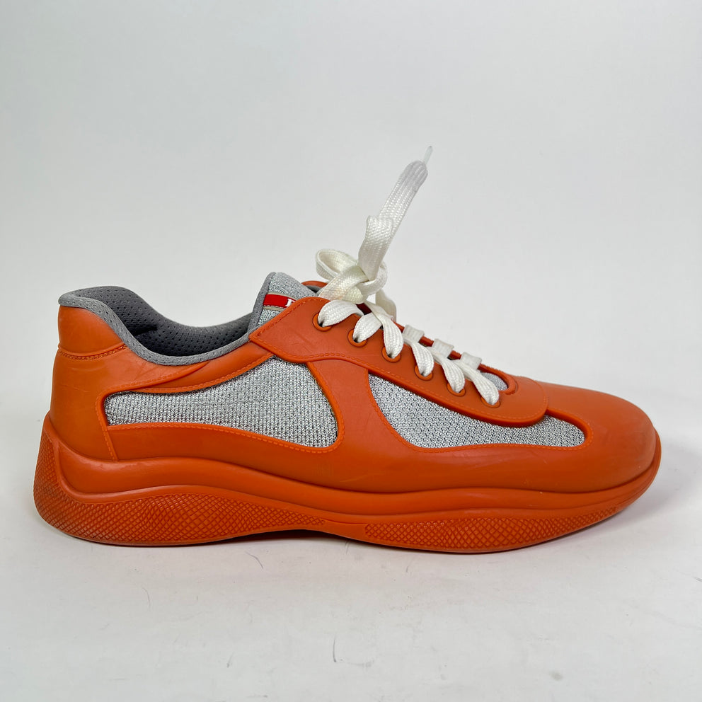 Prada Rubber America Cups