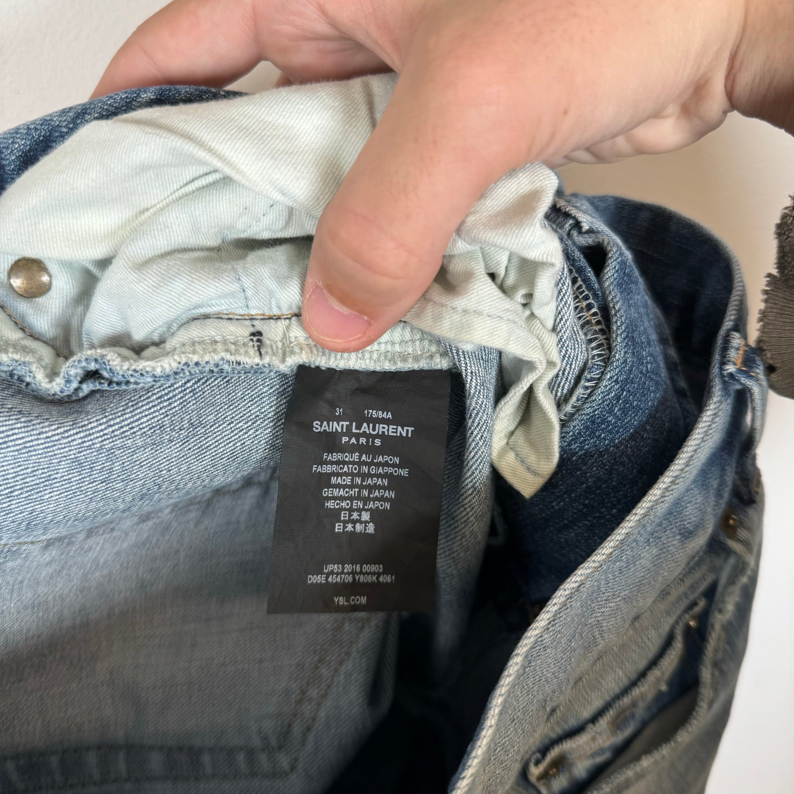 Saint Laurent Lightwash D02 Jeans Size 31