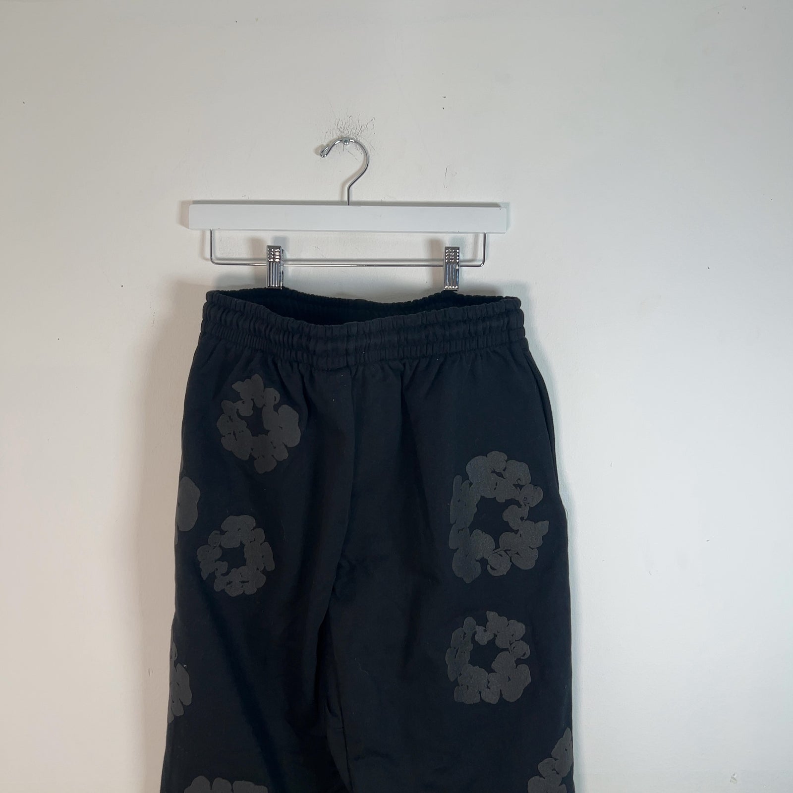 Denim Tears Black Mono Wreath Sweatpants Size S