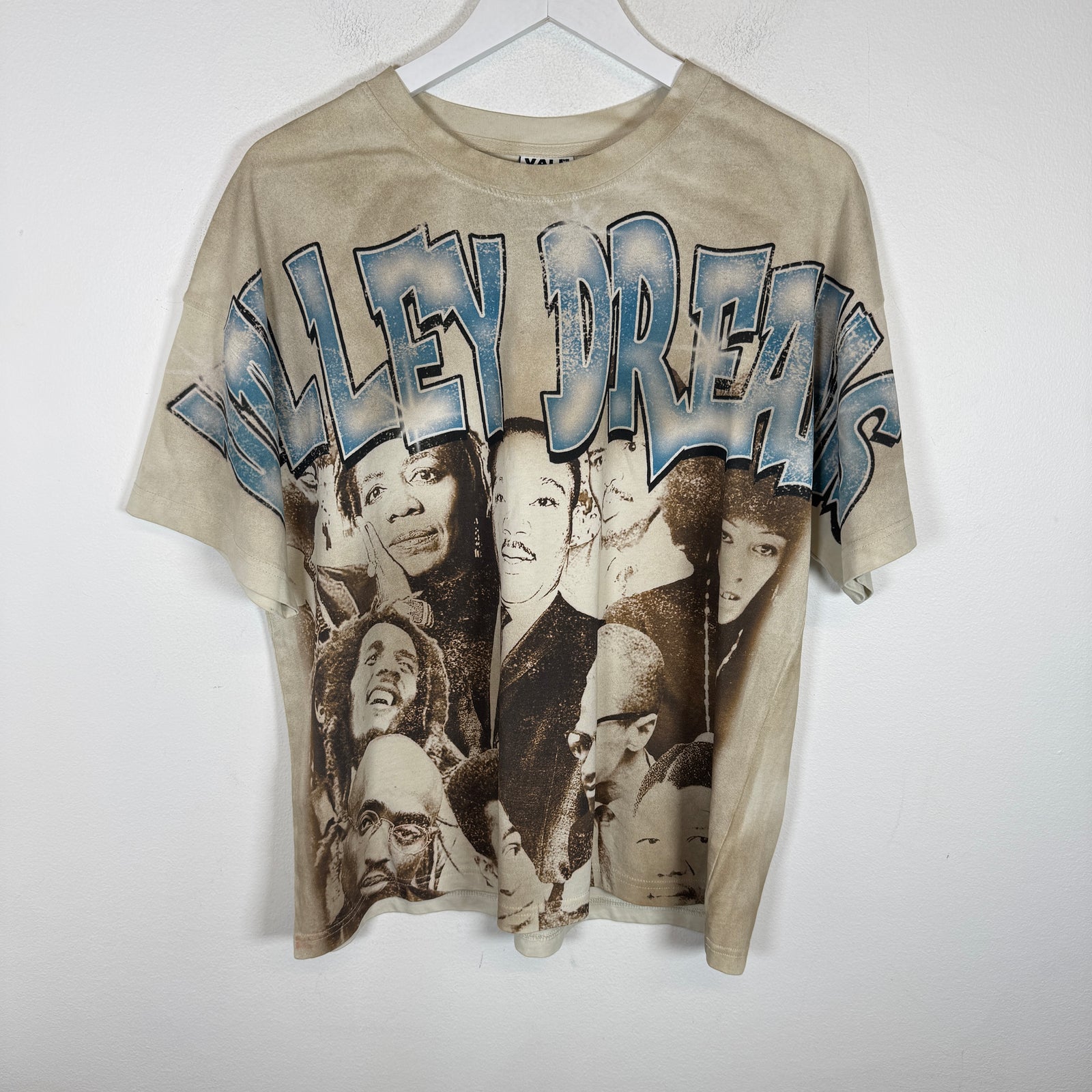 Vale Cream 'Forever Rushmore' T-Shirt Size S