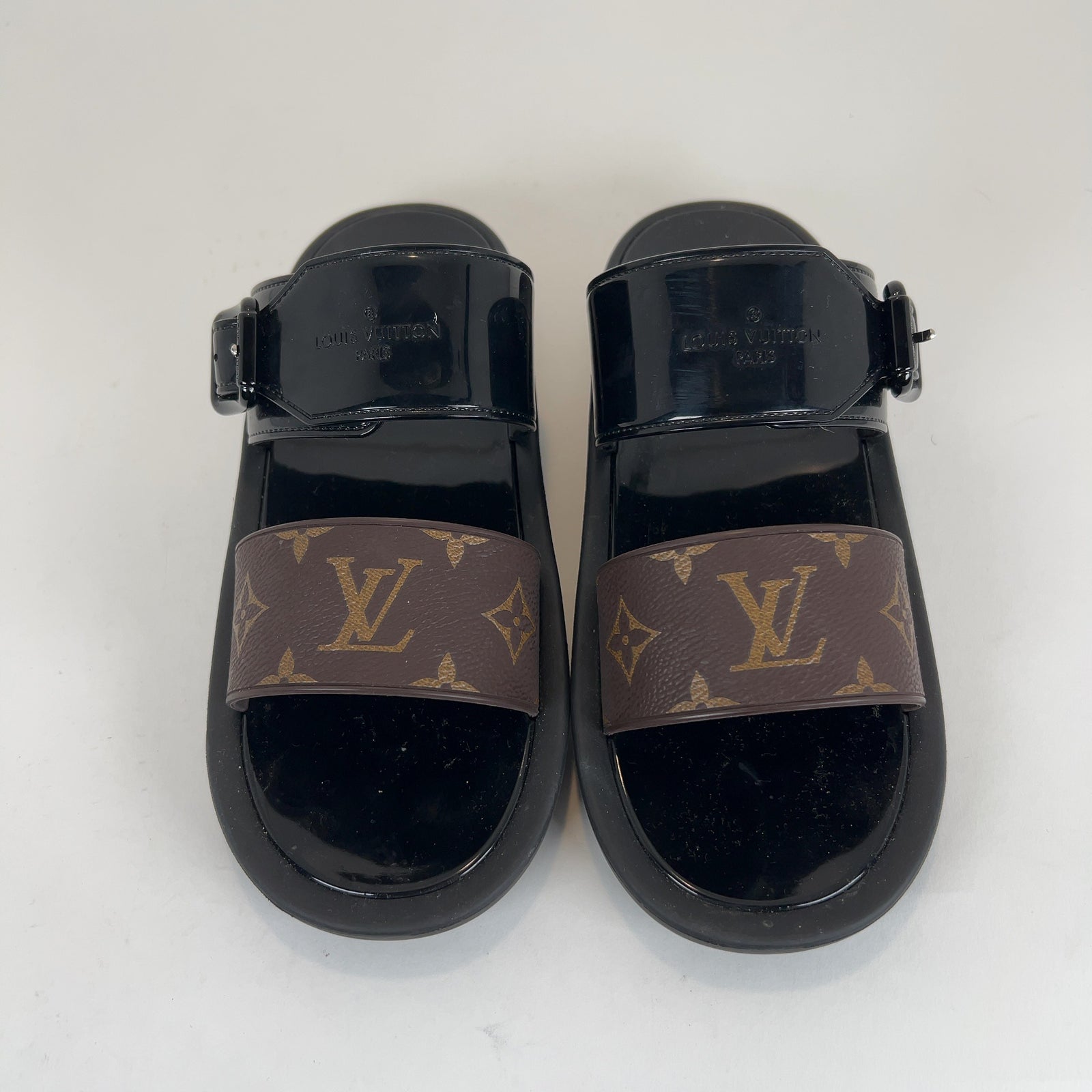 Louis Vuitton Monogram Sunbath Flat Sandals