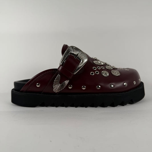Toga Virilis Red Studded Slip-On Mules Size 8