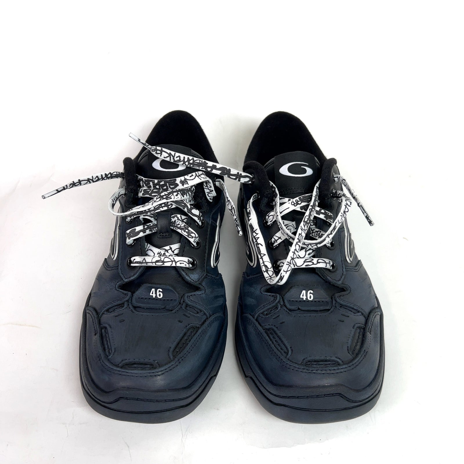 Balenciaga Hamptons Worn-Out Lowtop Sneakers