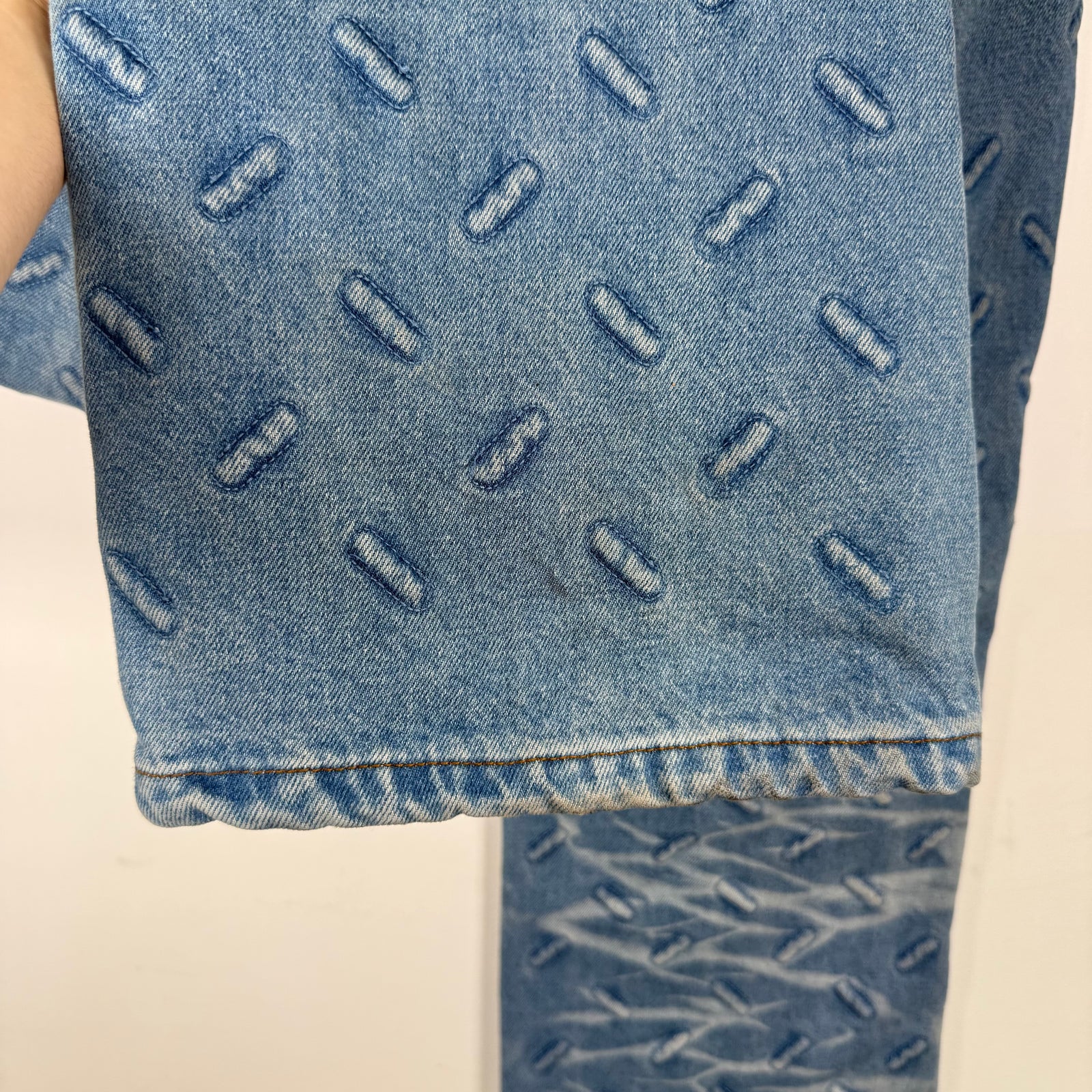 Who Decides War Blue 'Thread Plate' Denim Jeans Size 40