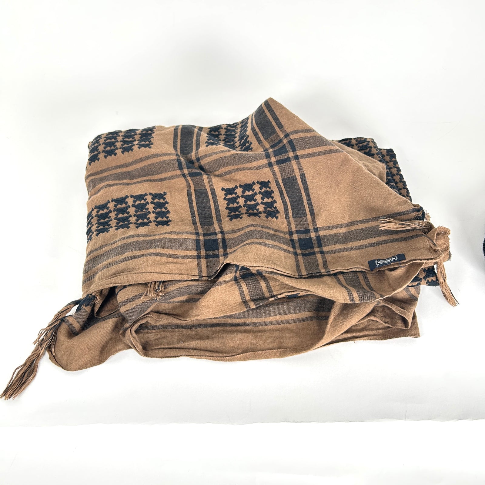 Undercover SS02 'Illusion Haze' Scarf