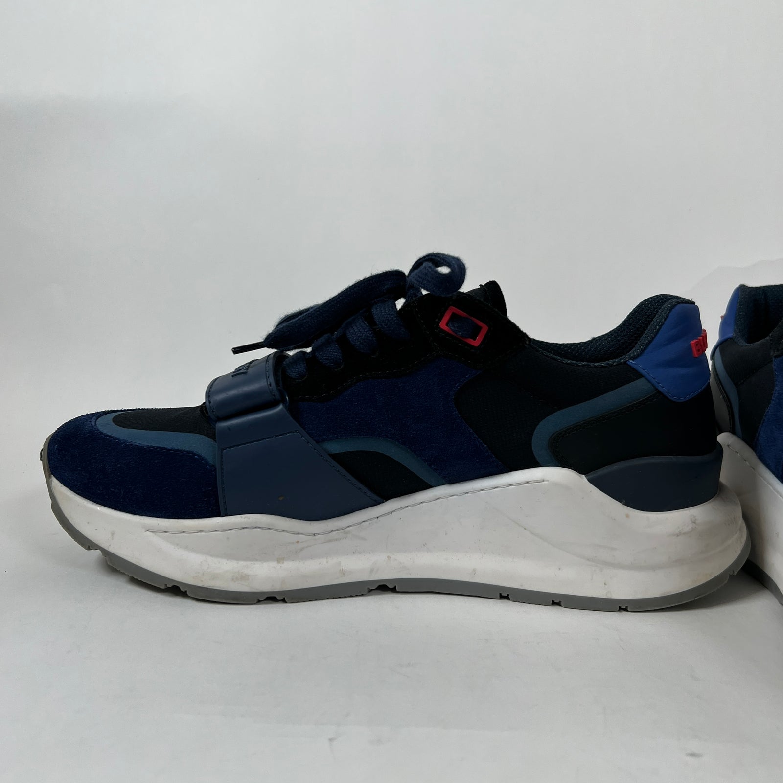 Burberry Blue Ramsey Low Top Size 10
