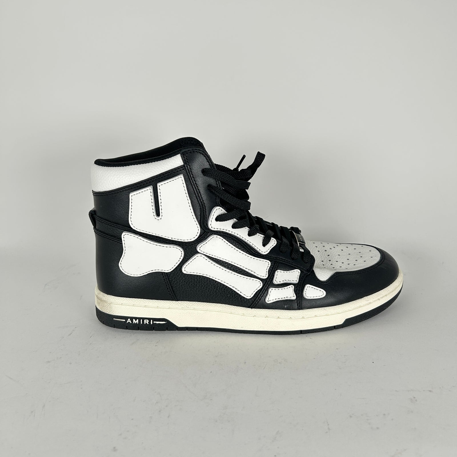Amiri Skel Court Hi Top Black/White Size 45