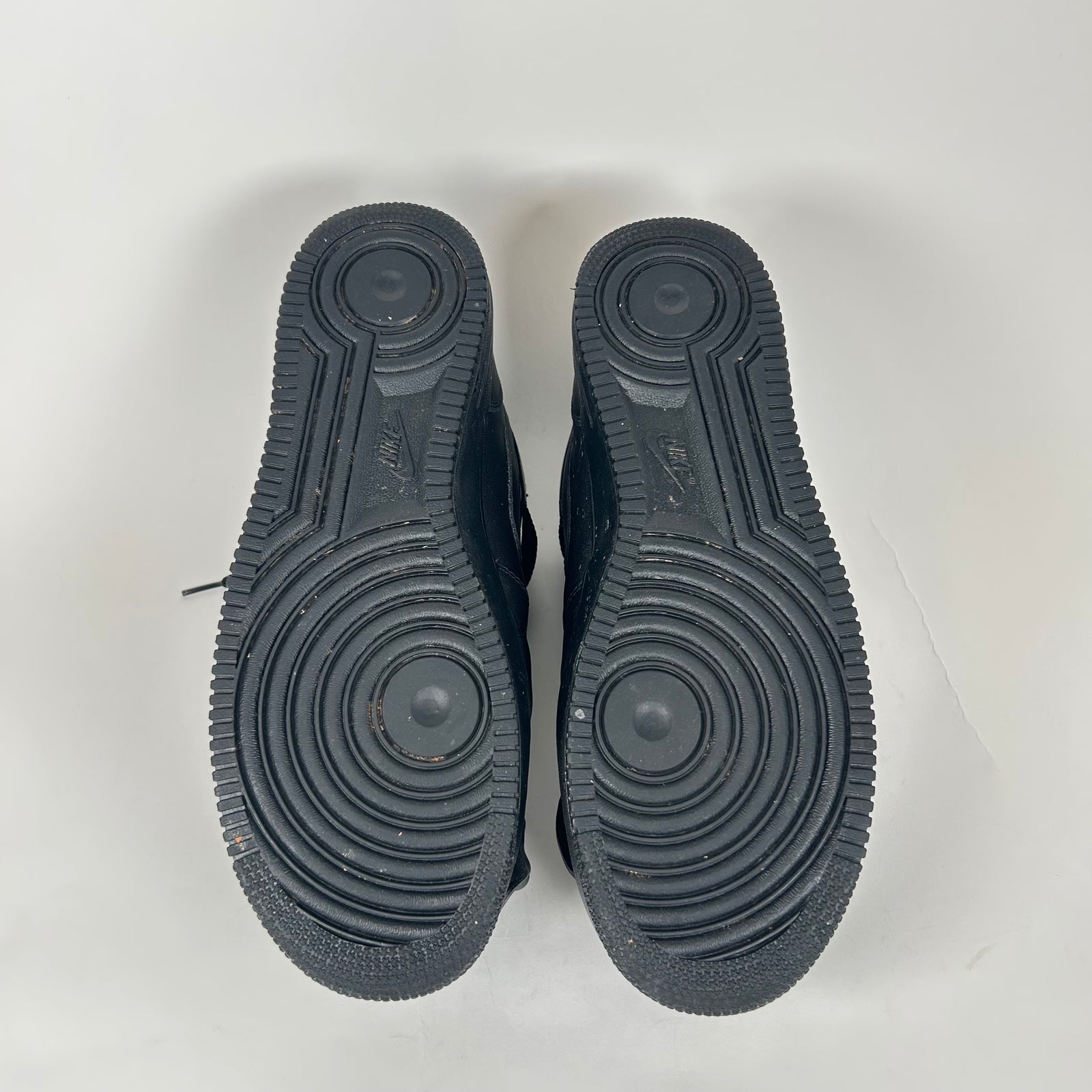 CDG X Nike Air Force One Mid Black Dinaosur Size 11