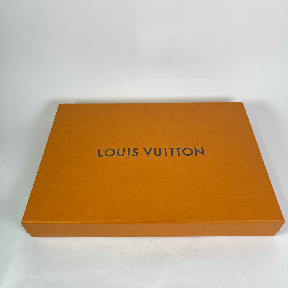 Louis Vuitton Eclipse Monogram Pochette Voyage MM