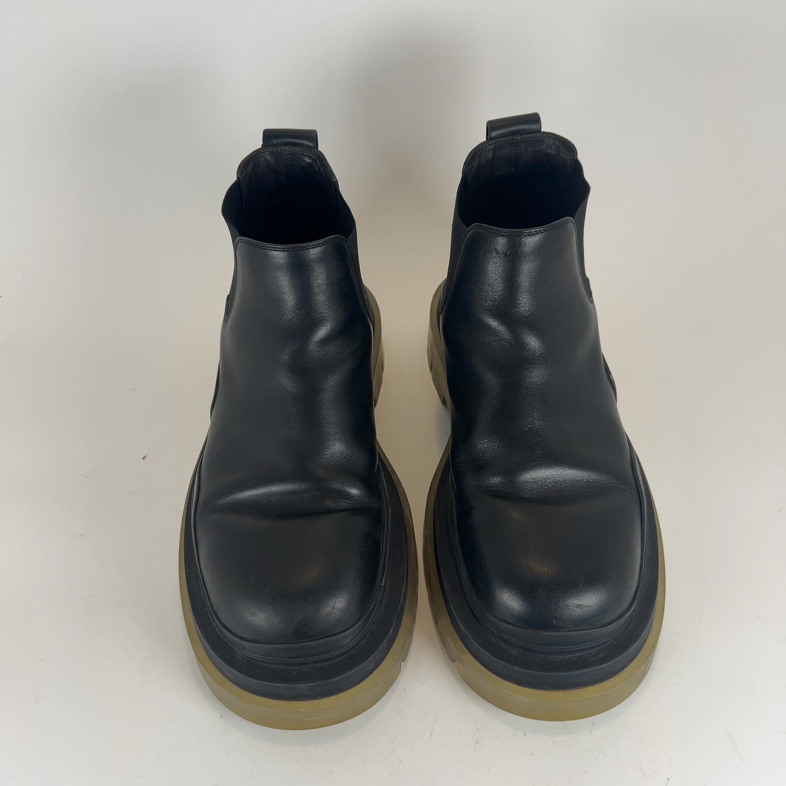Bottega Veneta 'Tire' Chelsea Low-Top Boots
