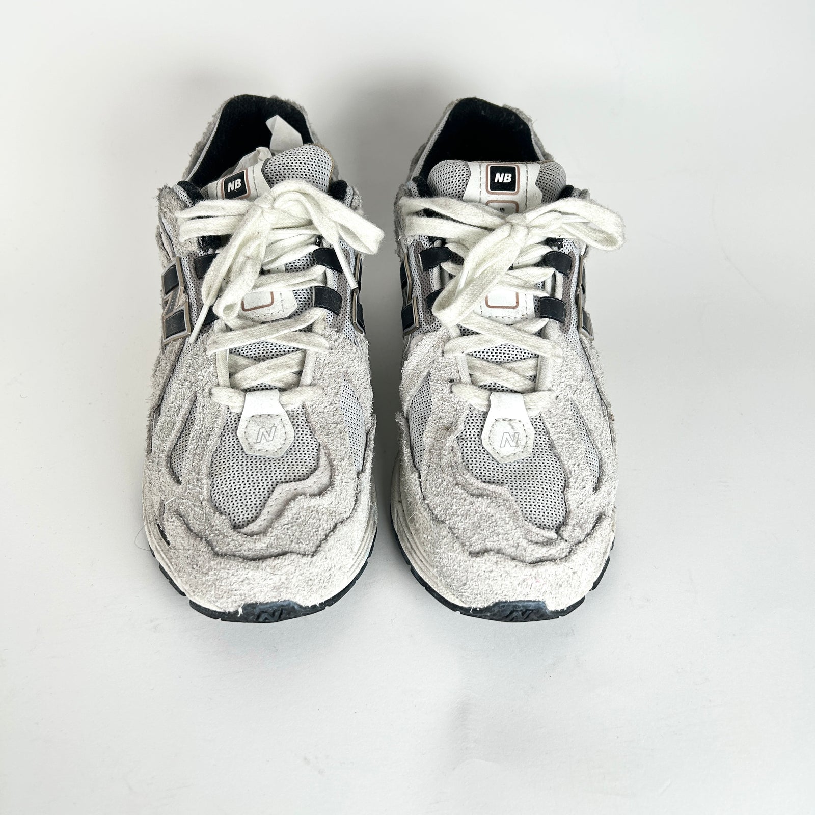 New Balance 1906R Protection Pack Low Tops Size 8