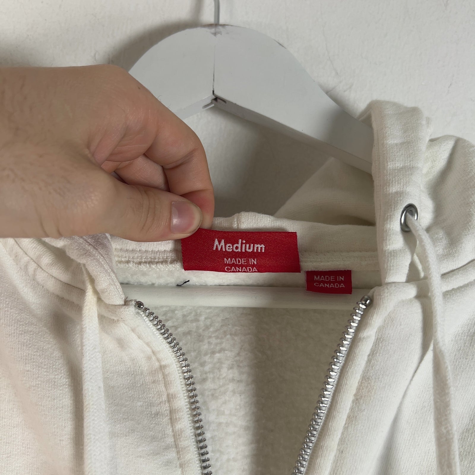 Supreme Embroidered 'S' Zip-Up Hoodie