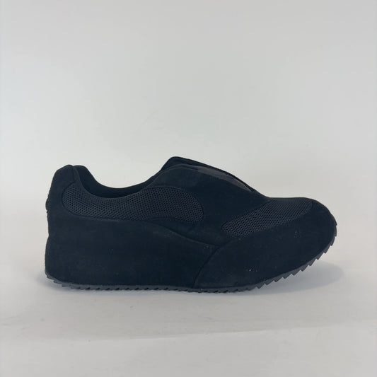 Yeezy BL-01 Slip On Lowtop Sneakers