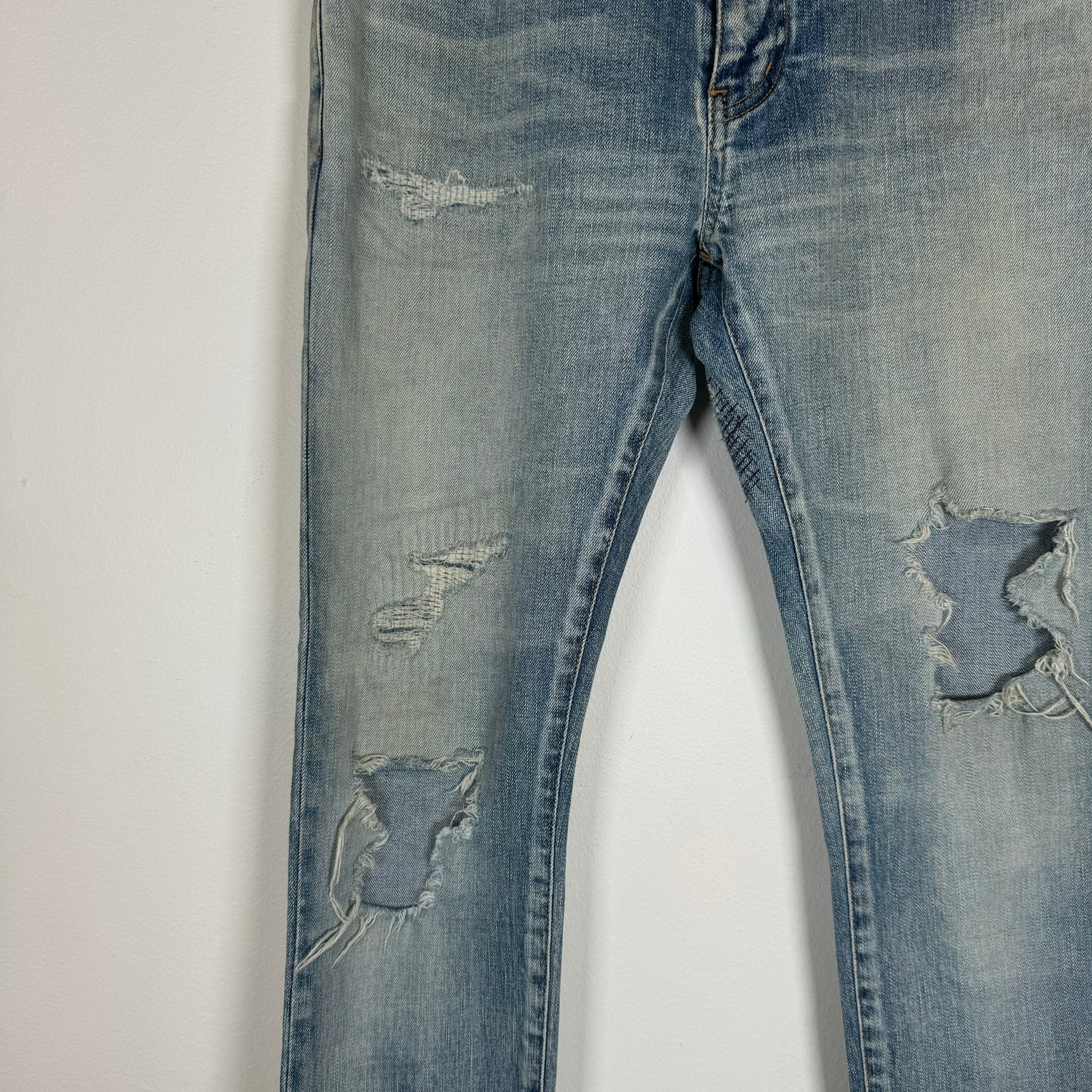 Saint Laurent Lightwash D02 Jeans Size 31
