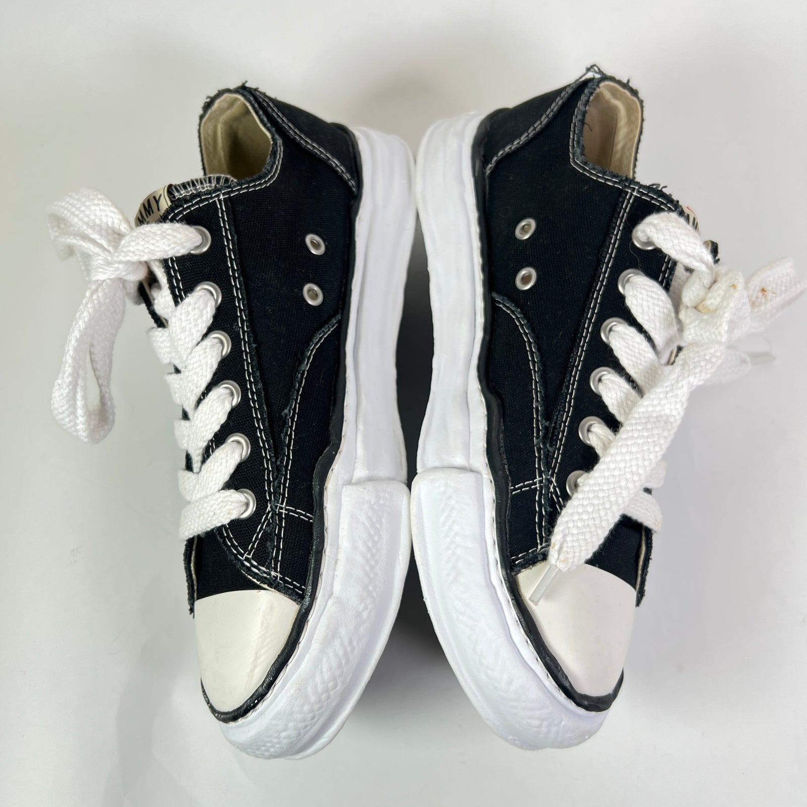 Maison Mihara Yasuhiro Peterson OG Sole Low-Top Sneakers