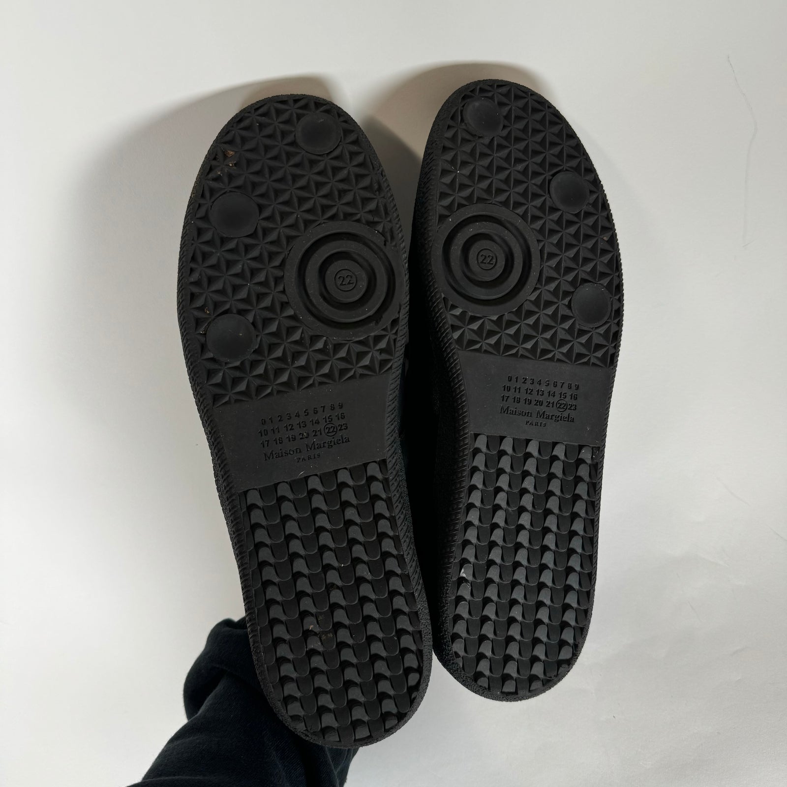 Maison Margiela All Black Gats Size 44