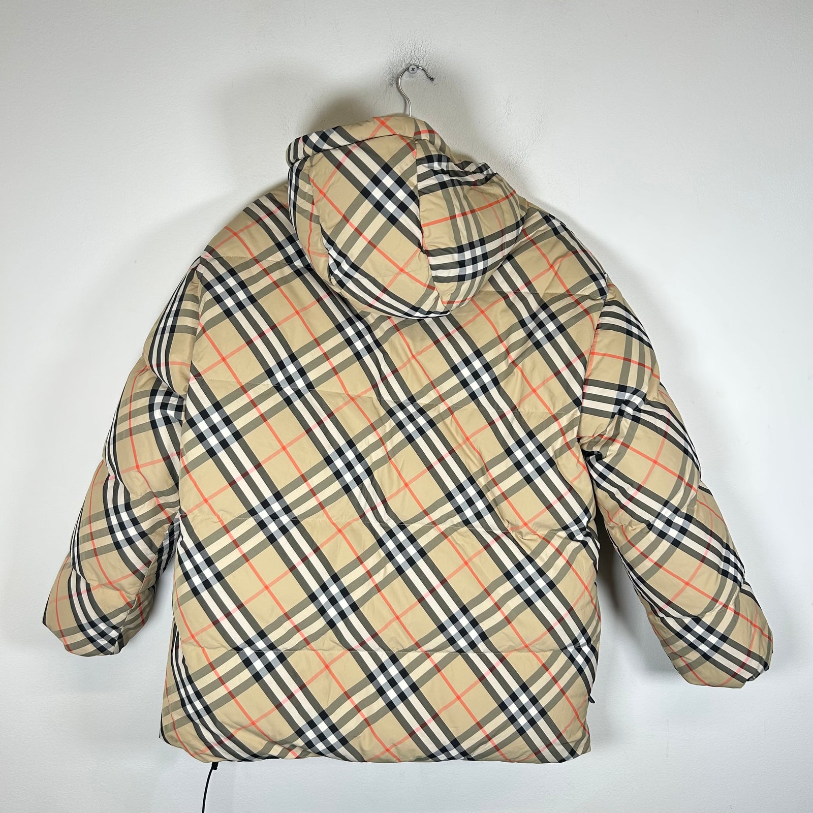 Burberry SS25 Check Reversible Down Puffer Jacket Size L