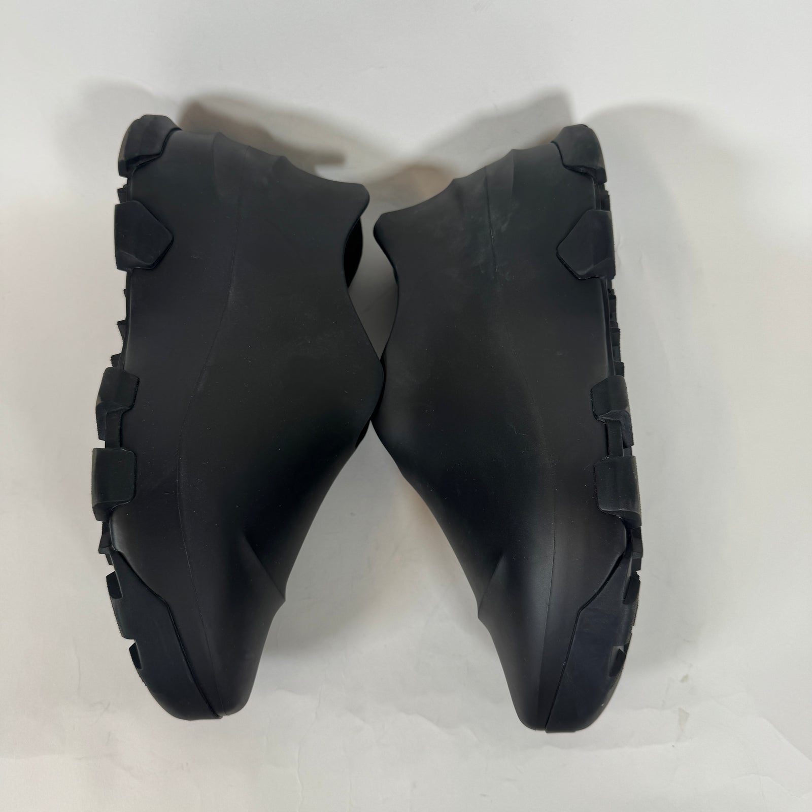 Givenchy Black Monumental Mallow Sneaker Size 45