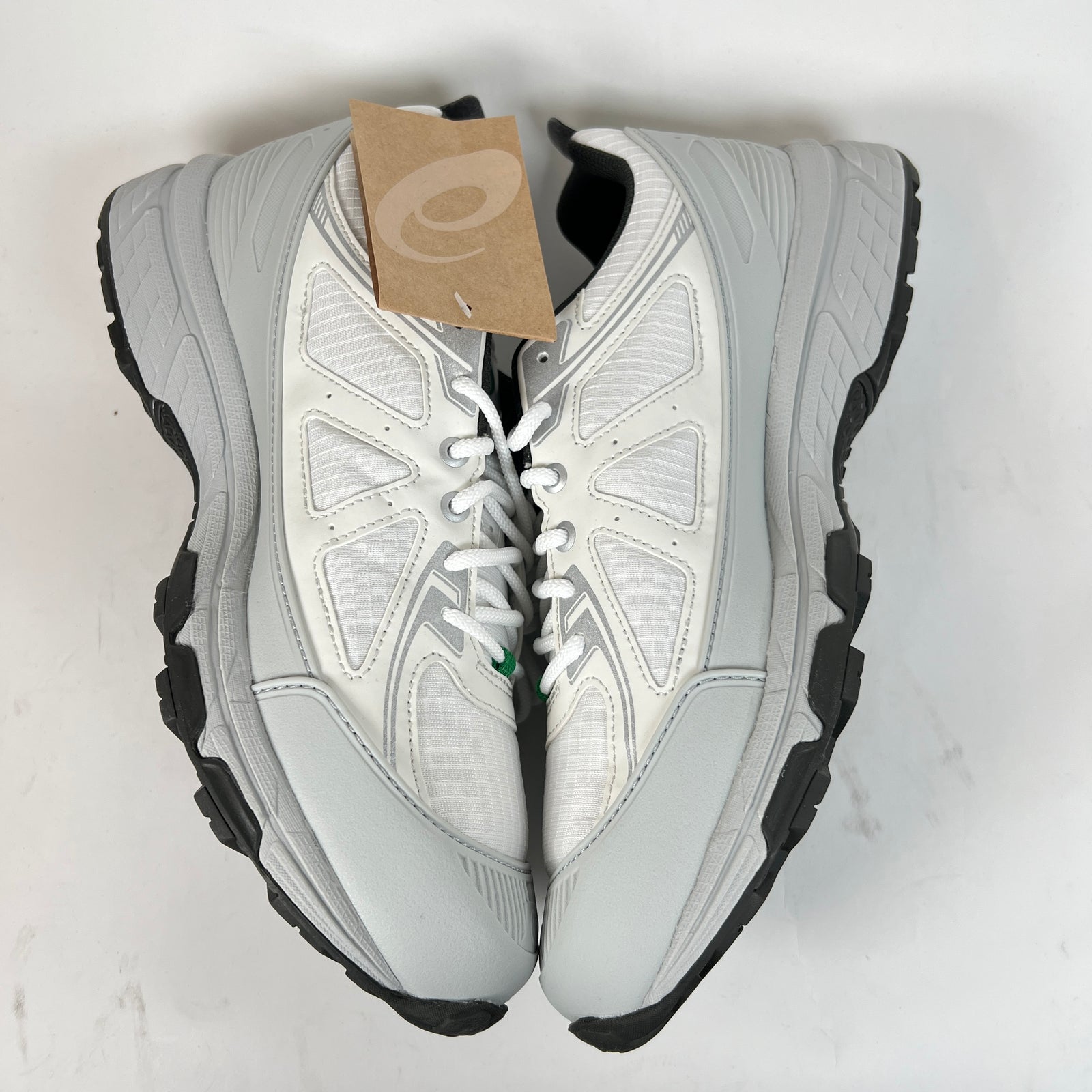 Hidden NY x Asics White/Wasabi Gel-Venture Shield 6 Sneaker Size 10