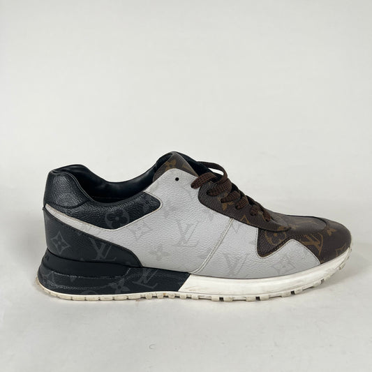 Louis Vuittom Monogram Tricolor Runaway Sneaker LV 9