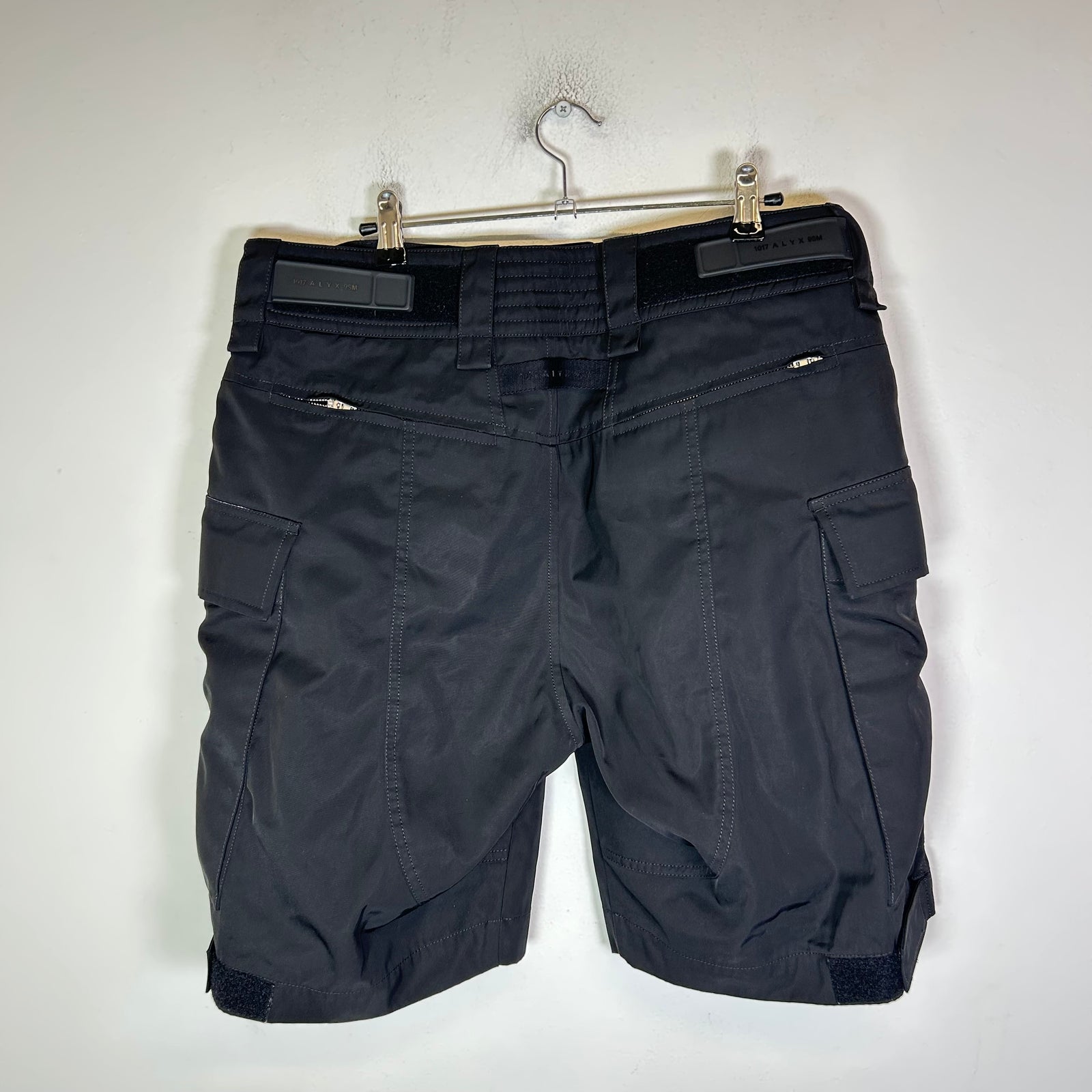 1017 ALYX 9SM Tactical Cargo Shorts