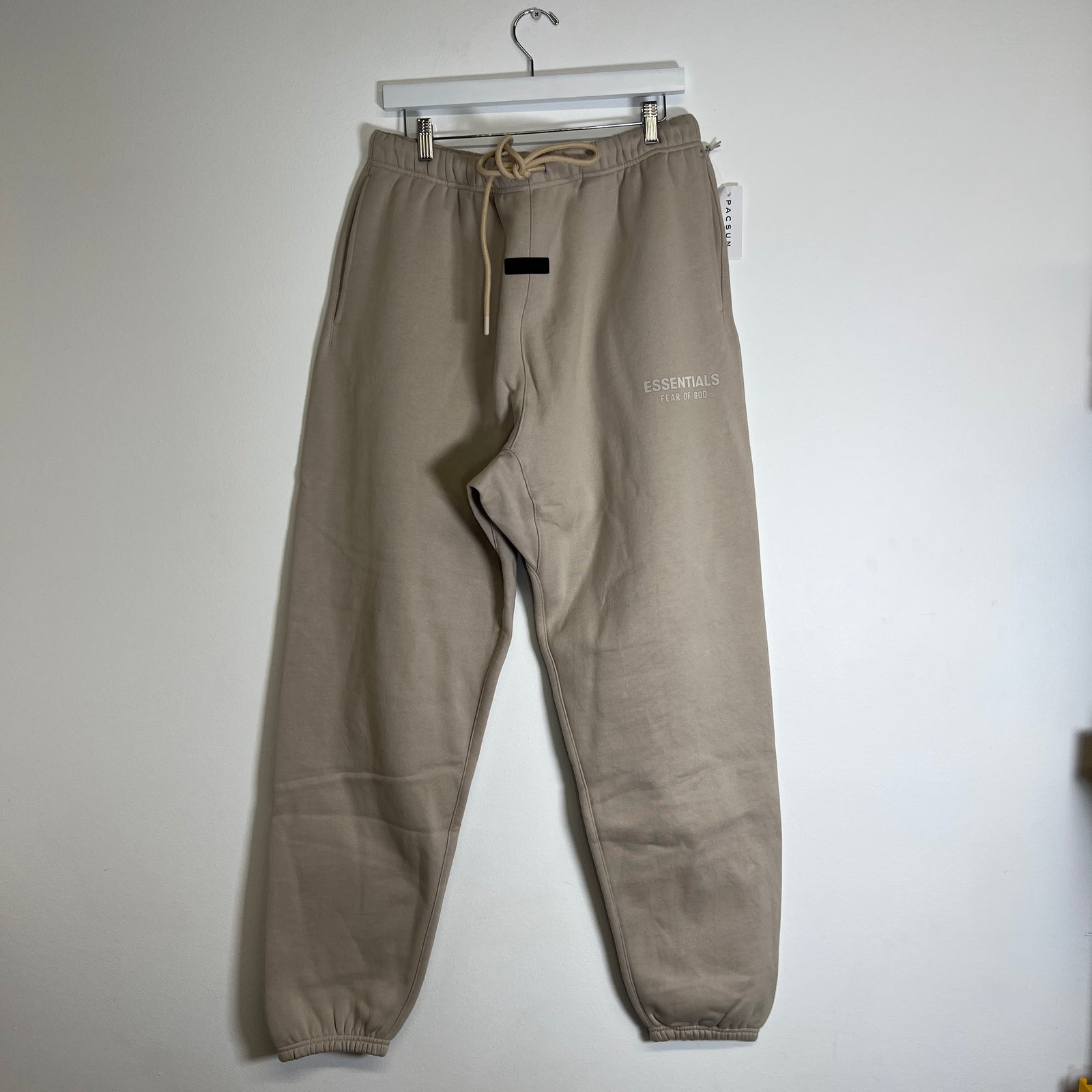 Essential Sweats Size L Silver Cloud