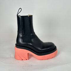 Bottega Veneta Black/Pink Flash Chelsea Boots Size 37