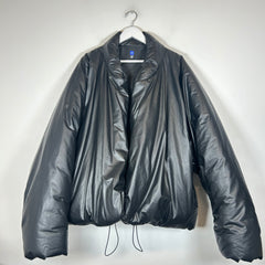 YZY Gap Black Round Puffer Jacket Size XL