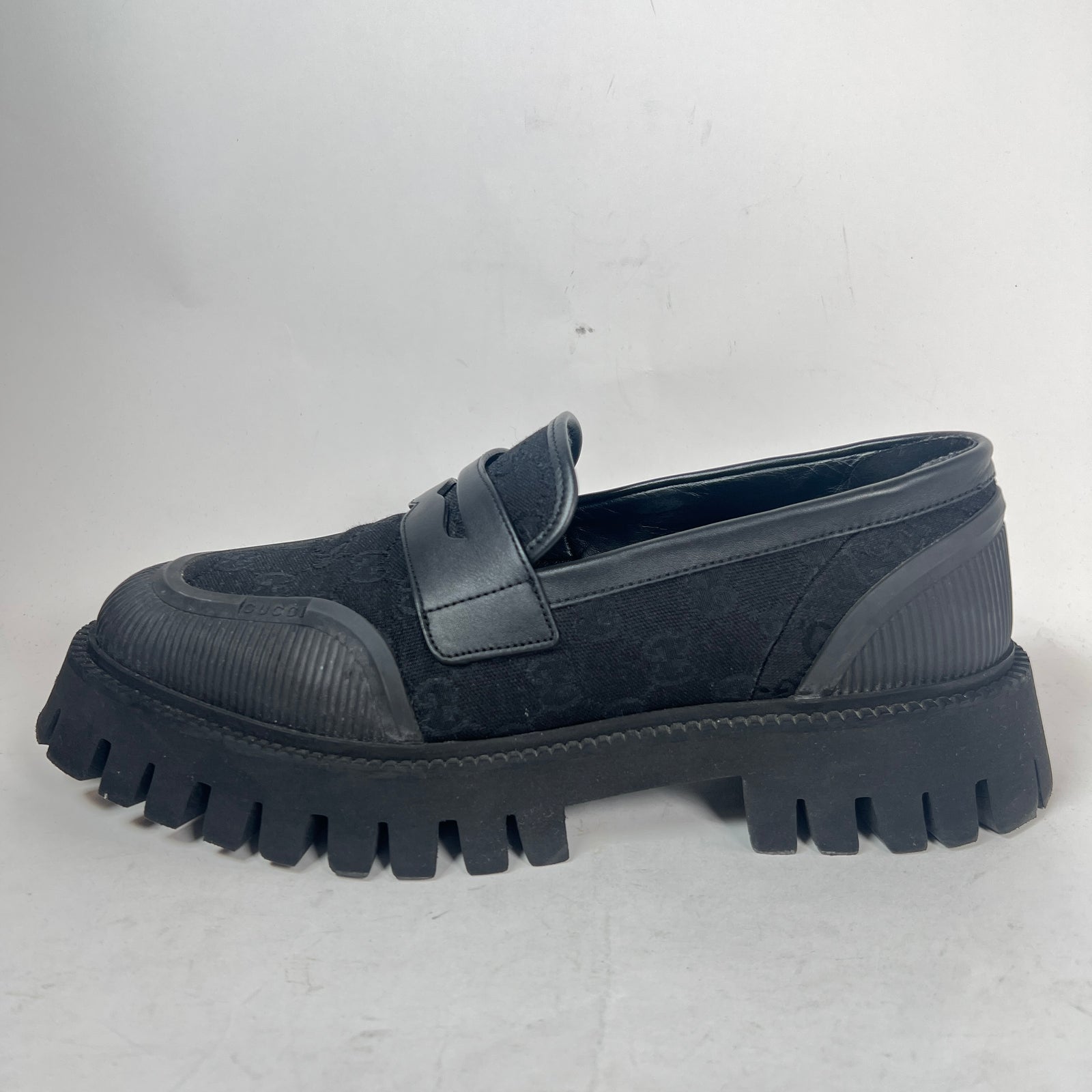 Gucci Black Maxi GG Jumbo Supreme Loafer Size GG 10.5
