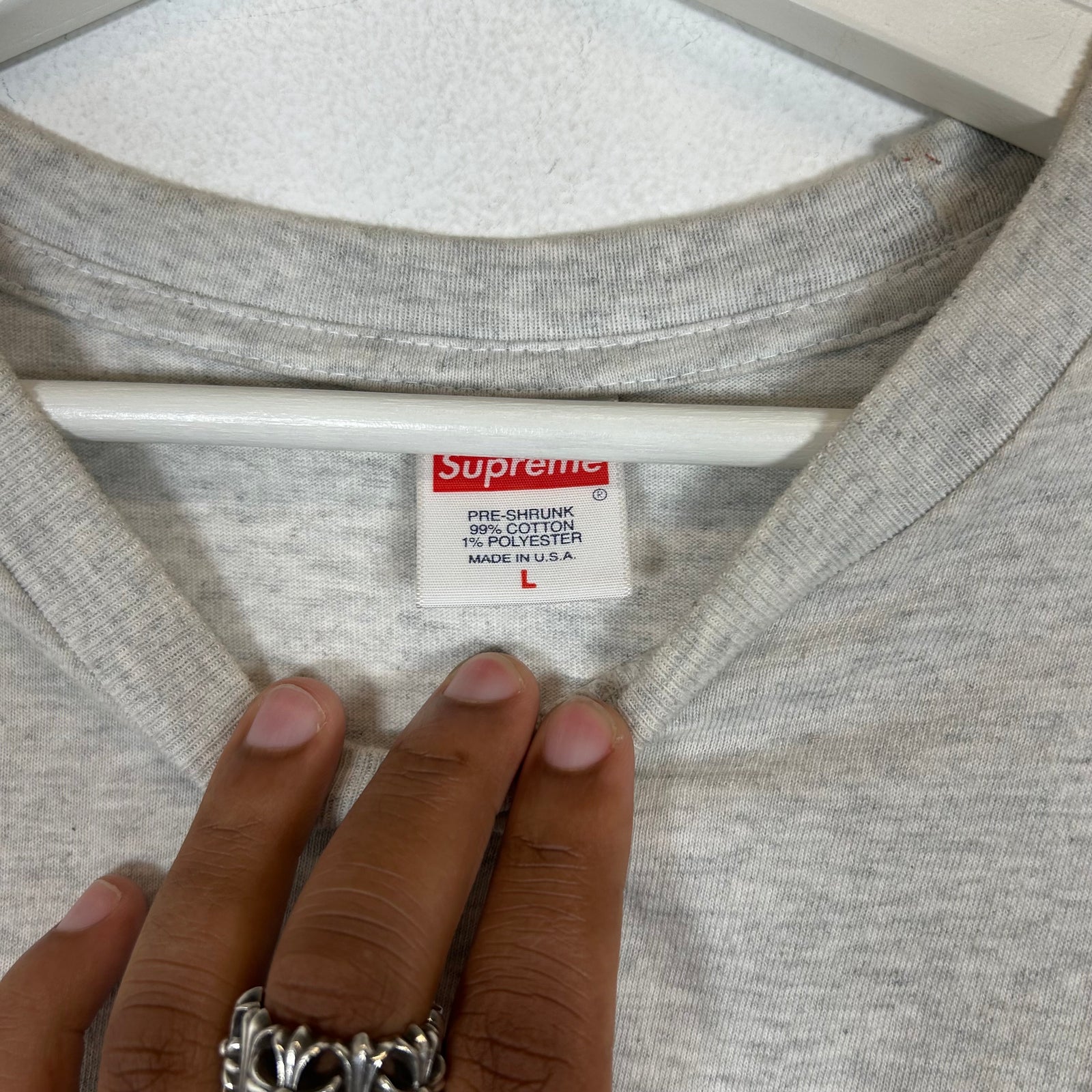 Supreme Grey Logo T-shirt Size L
