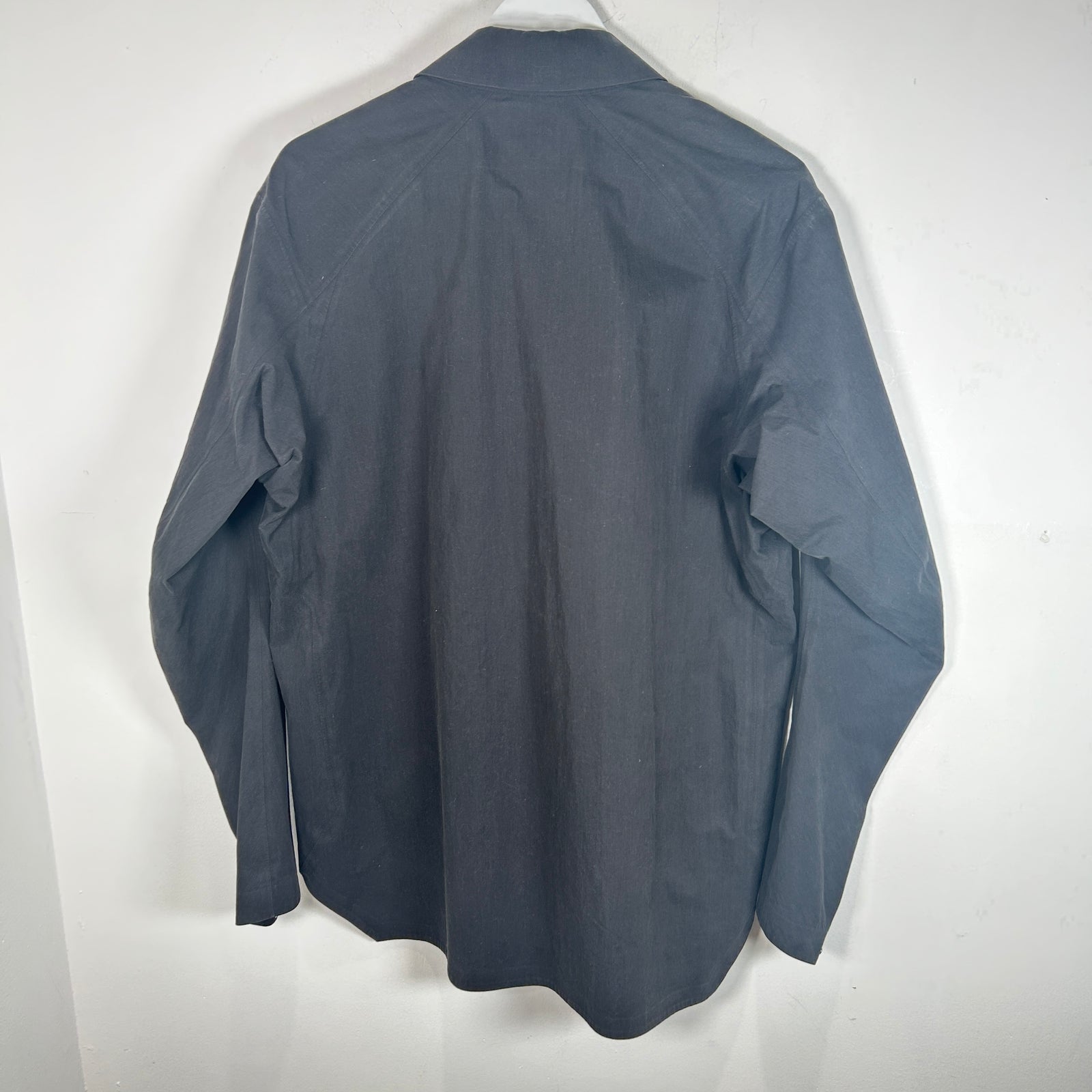 Arcteryx Veilance Black Zip Up Shirt Size L