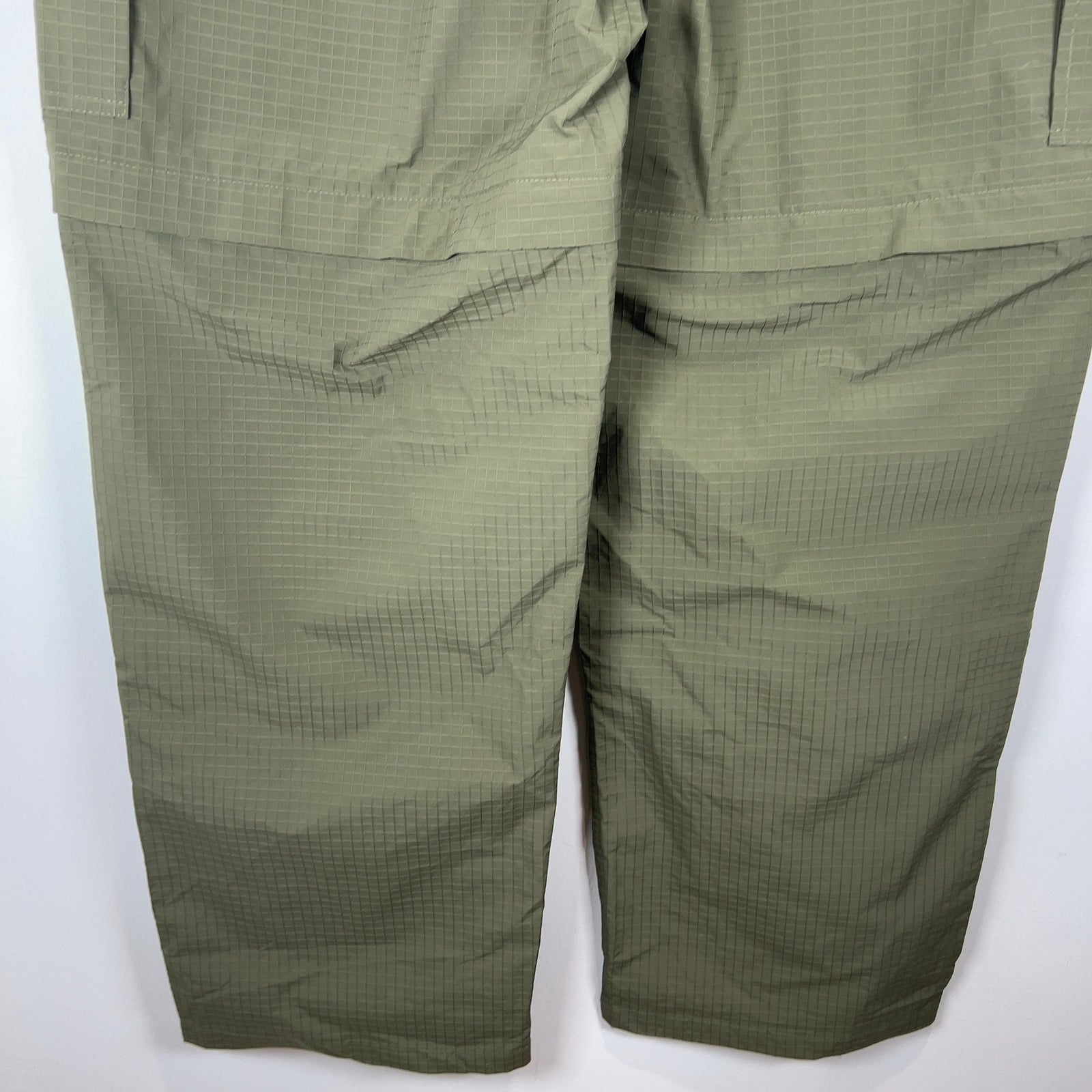 Raspberry Hills Technical Cargo Pants